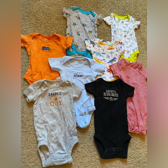Boys newborn 0-3 months onesie lot summer short sleeve - Picture 1 of 1
